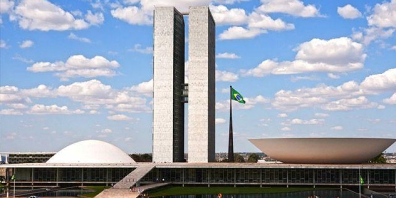 Governo  ataca categoria bancária