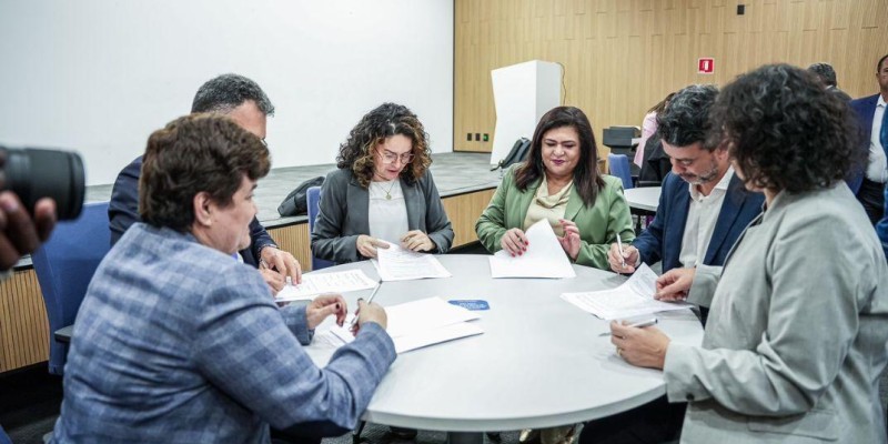 Caixa: ACT assinado!