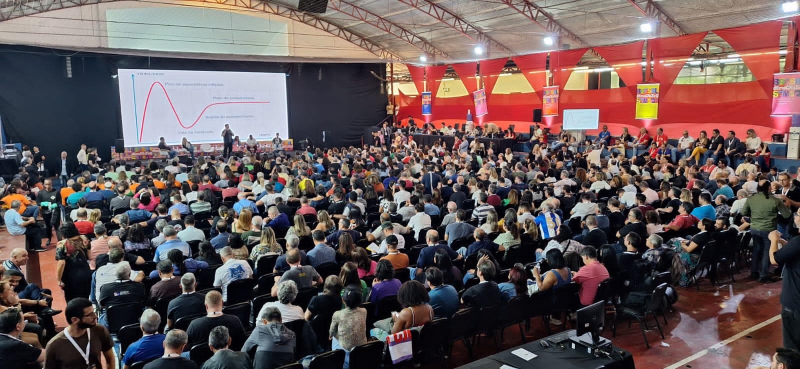 25ª Conferência Nacional dos Bancários define resoluções de luta pela democracia