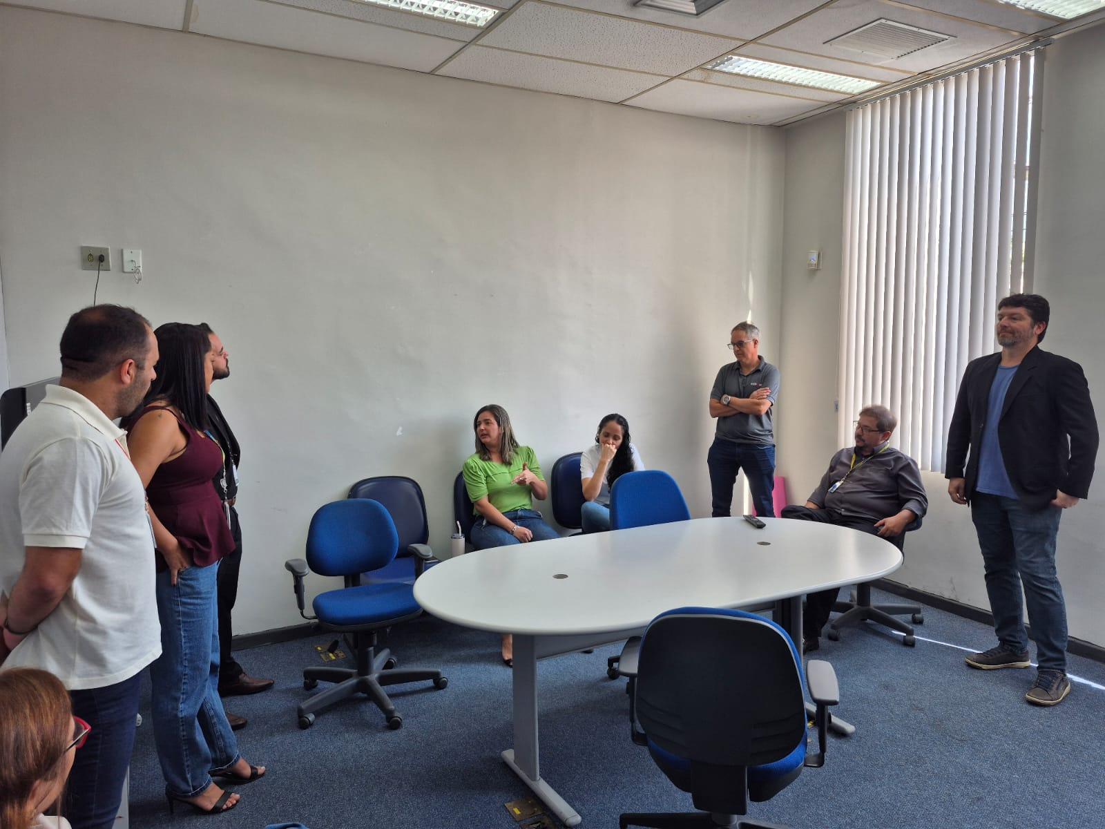 Sindicato dos Bancários de Macaé recebe representantes da CASSI